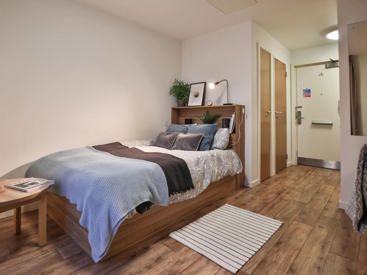 Sterling Court In Wembley Apartment Londra Exterior foto