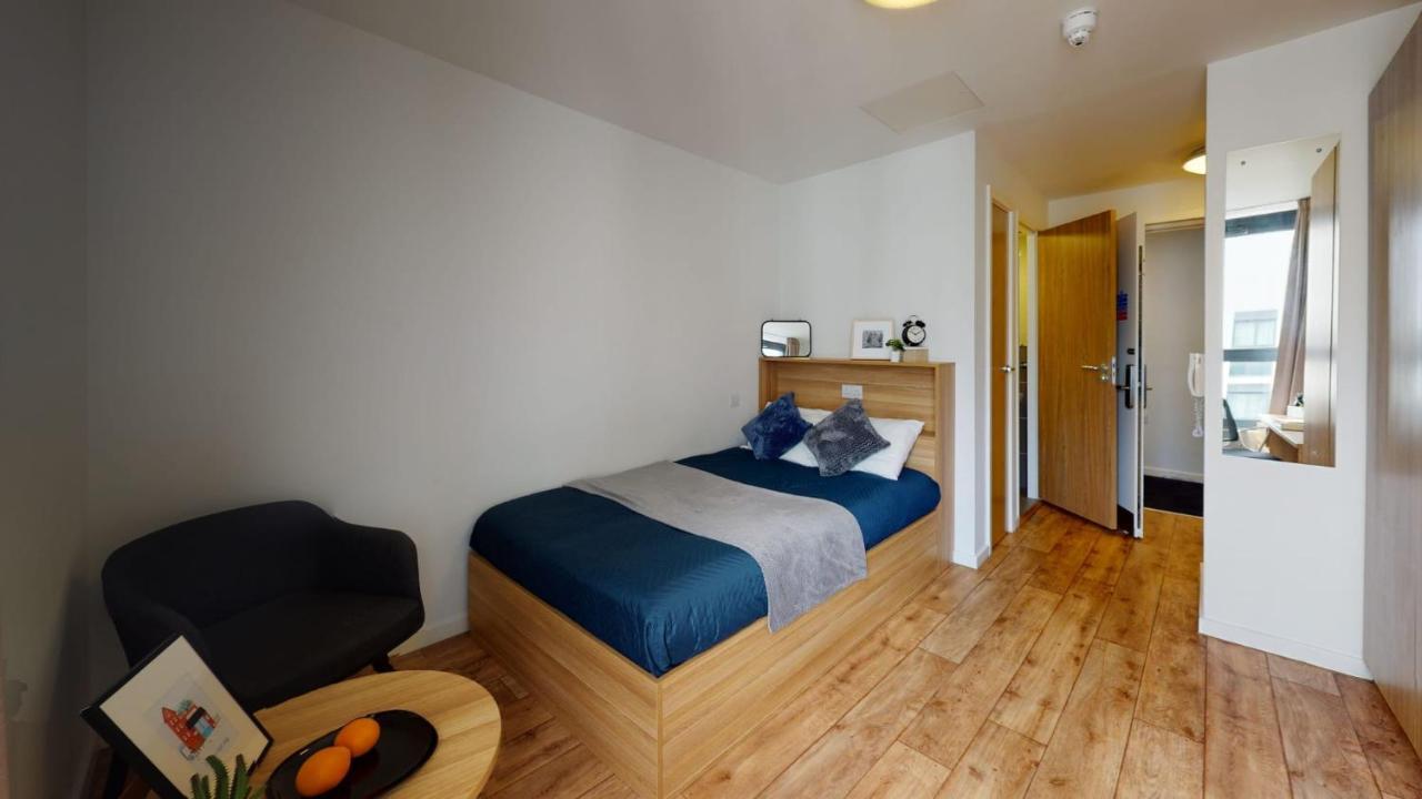 Sterling Court In Wembley Apartment Londra Exterior foto